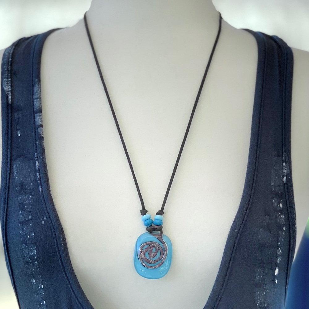 Blue Studio Art Glass Swirl Design Pendant Adjustable Cord Necklace - Picture 3 of 5